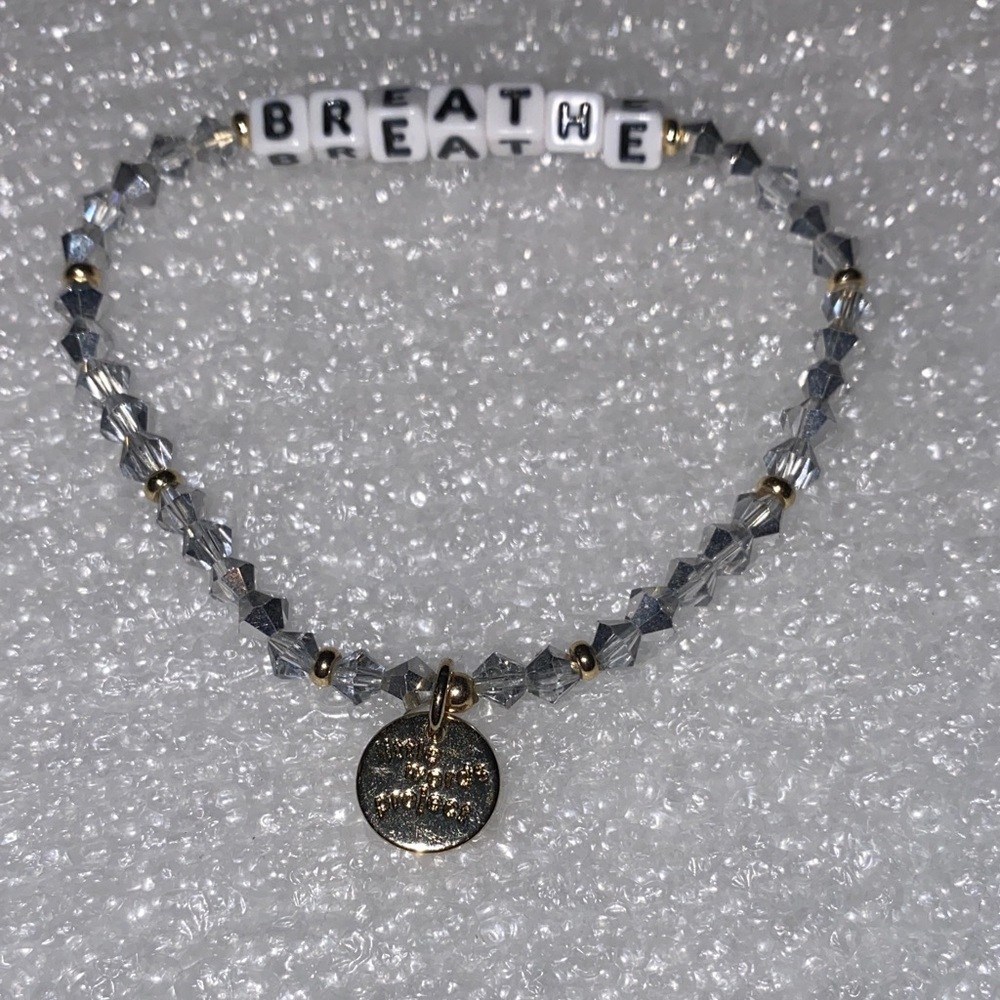 Elegant Gold and Silver 'Breathe' Bracelet